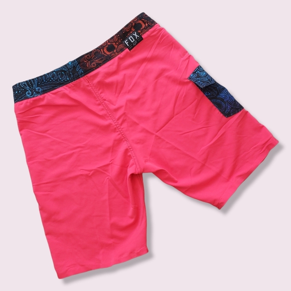 2/40$ - NWOT- FOX RACING - Boardshort - 32 - Picture 2 of 7